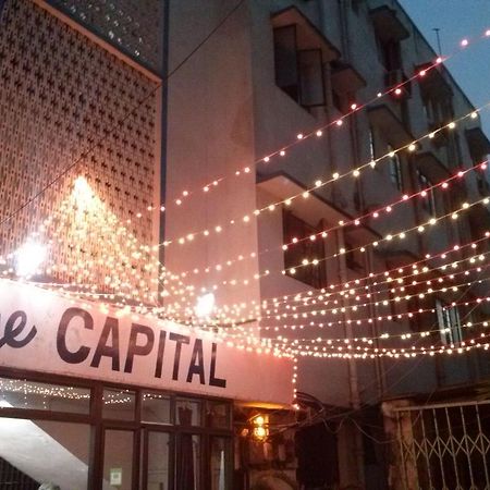 Capital Guest House Kolkata Exterior photo